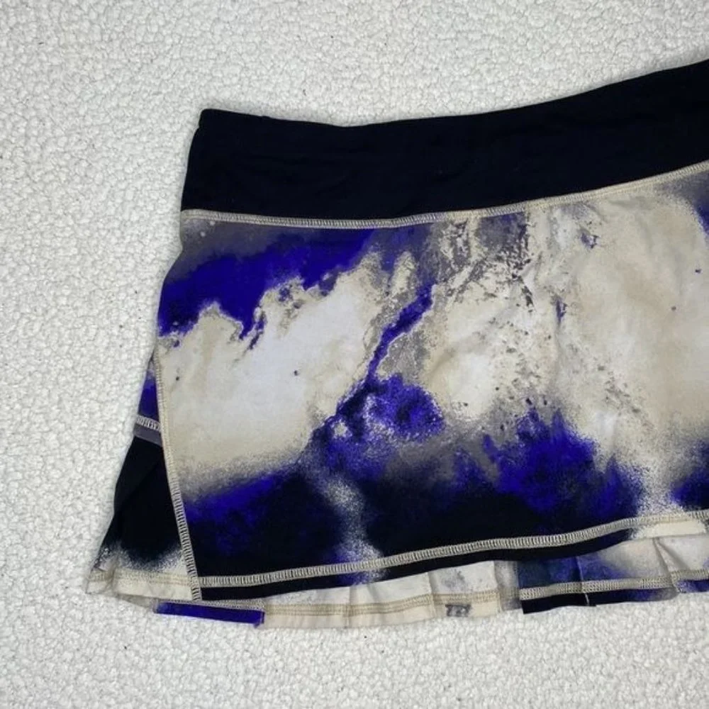 Lululemon Pace Setter Milky Way Multi Print Skirt: Size 4 - Picture 4 of 8